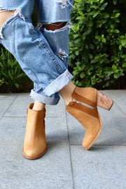 Bootie Viana Camel